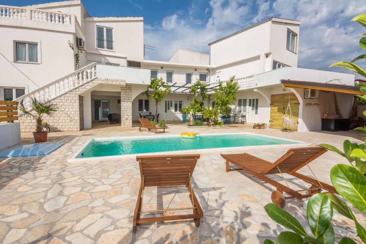 Apartments Barbara Tribalj 외부 사진
